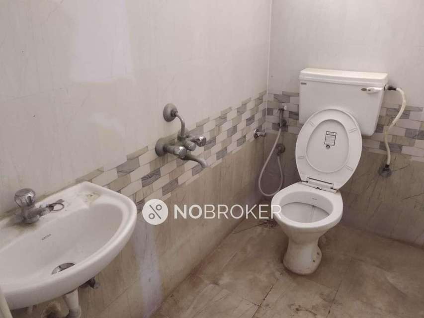 2 BHK Flat In Bvs Pinnacle For Sale  In Kadubeesanahalli