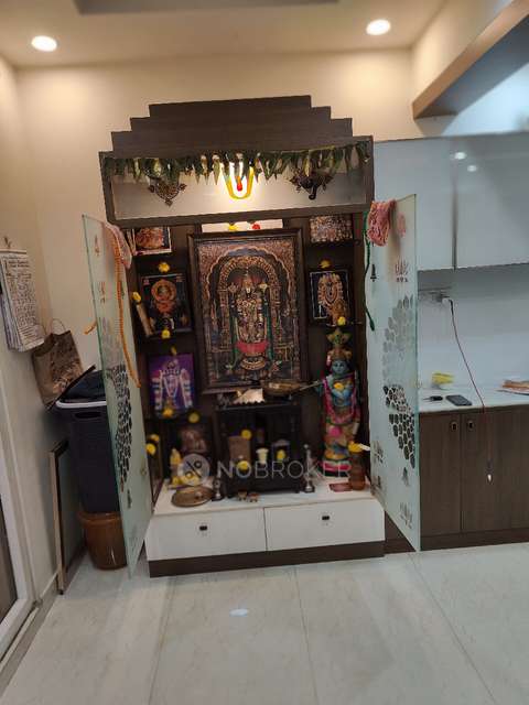 3 BHK Flat In V2 Vaishak  Housing For Sale  In Old Guddadahalli