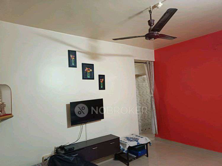 1 RK Flat In Mantri Housing Complex for Rent  In Dapodi