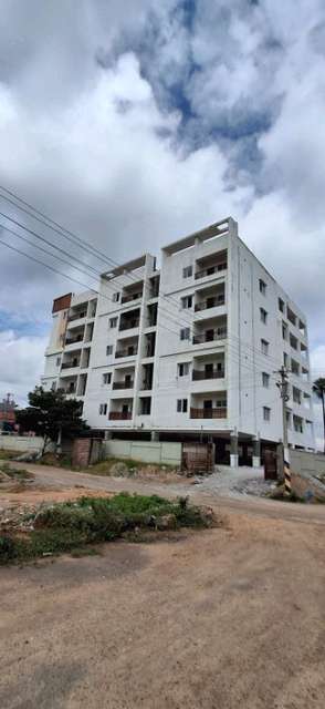 2 BHK Flat In Adarsh Shubash For Sale  In Tukkuguda - Airport View Point Road
