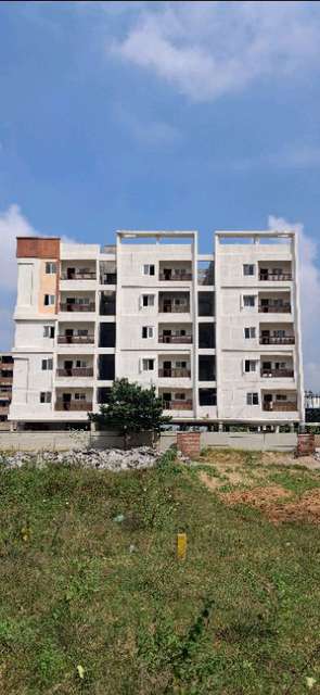 2 BHK Flat In Adarsh Shubash For Sale  In Tukkuguda - Airport View Point Road