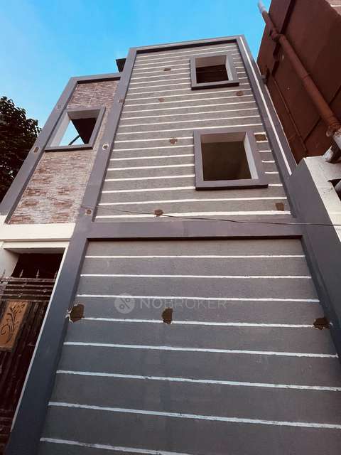 4+ BHK House For Sale  In Hasmathpet Bus Stop