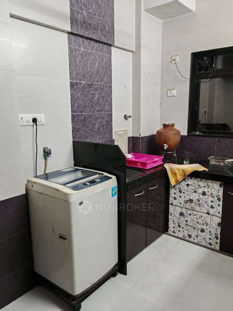 2 BHK Flat In Shri Siddhivinayak Chsl, Kandivali West For Sale  In Kandivali West