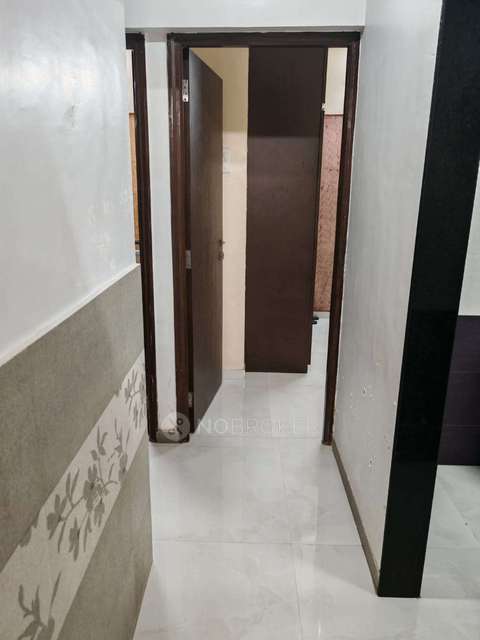 2 BHK Flat In Shri Siddhivinayak Chsl, Kandivali West For Sale  In Kandivali West