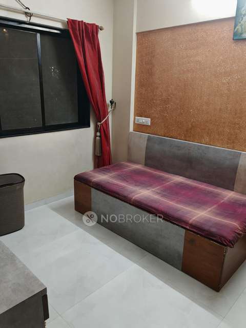 2 BHK Flat In Shri Siddhivinayak Chsl, Kandivali West For Sale  In Kandivali West