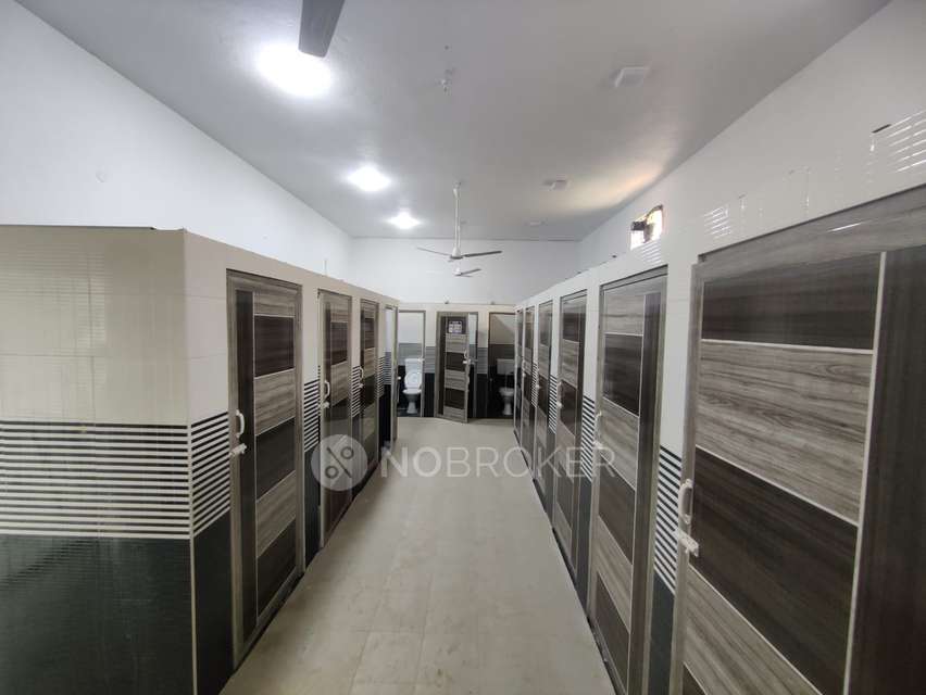 PG for Boys in Padur