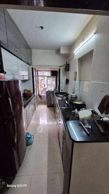 2 BHK Flat In Nirmal Life Style Complex Topaz For Sale  In Mulund West