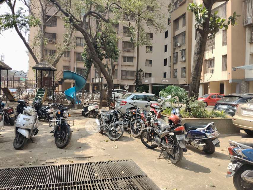 2 BHK Flat In Nirmal Life Style Complex Topaz For Sale  In Mulund West