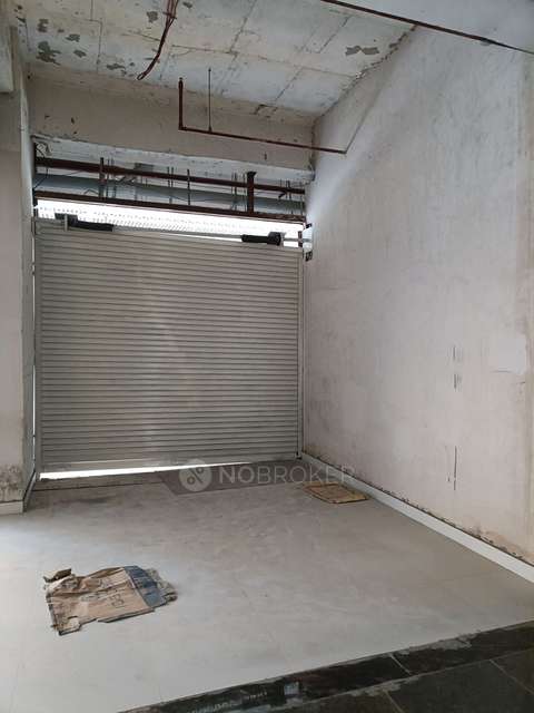 Shop in  Sec 75 Noida, Noida for Rent 