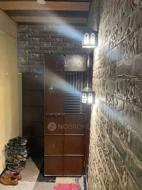 2 BHK Flat In Park View Apartments For Sale  In Andheri East