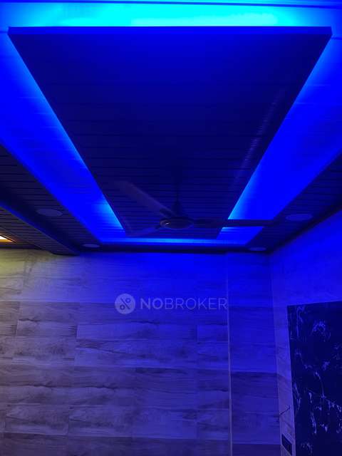 2 BHK Flat In Park View Apartments For Sale  In Andheri East