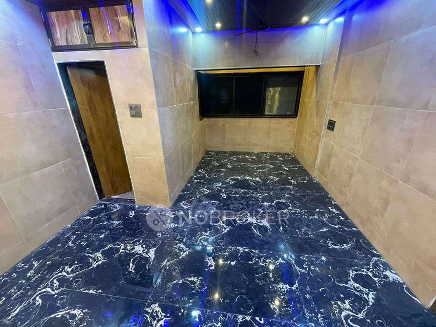 2 BHK Flat In Park View Apartments For Sale  In Andheri East