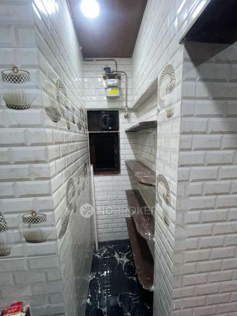 2 BHK Flat In Park View Apartments For Sale  In Andheri East