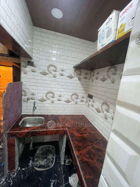 2 BHK Flat In Park View Apartments For Sale  In Andheri East