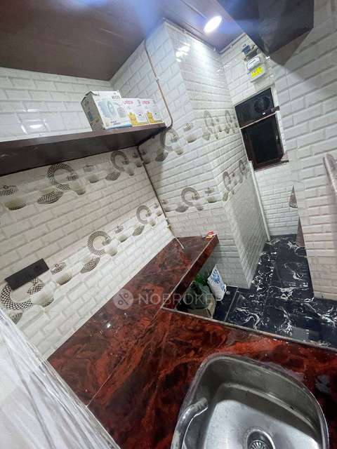 2 BHK Flat In Park View Apartments For Sale  In Andheri East