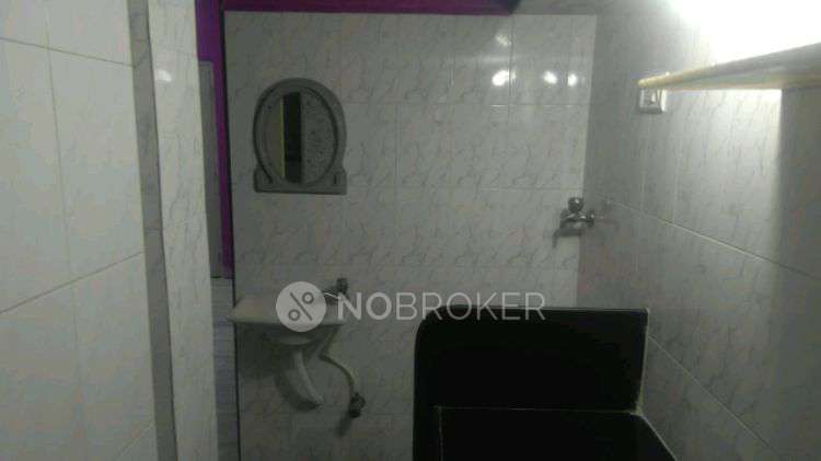 1 BHK Flat In Raghu Vihar Apartments For Sale  In Dahisar West