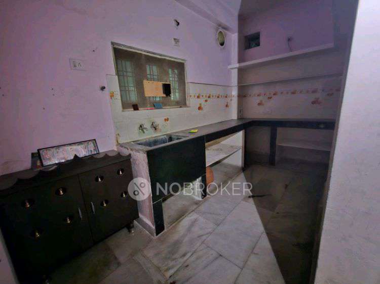 2 BHK Flat In Raghavi Towers for Rent  In Auto Nagar