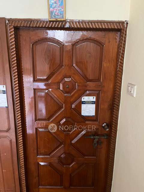 3 BHK Flat In Vijay Villa Apartments, Rd No. 12 Banjara Hills For Sale  In Venkatapuram