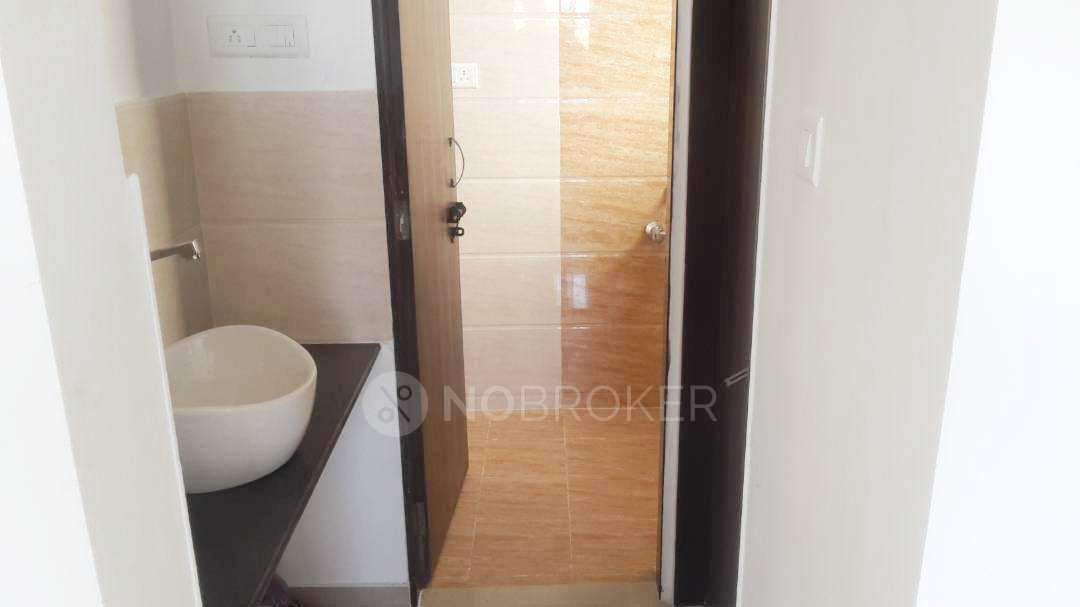 1 BHK Flat In Alankar Housing Society For Sale  In Charholi Budruk