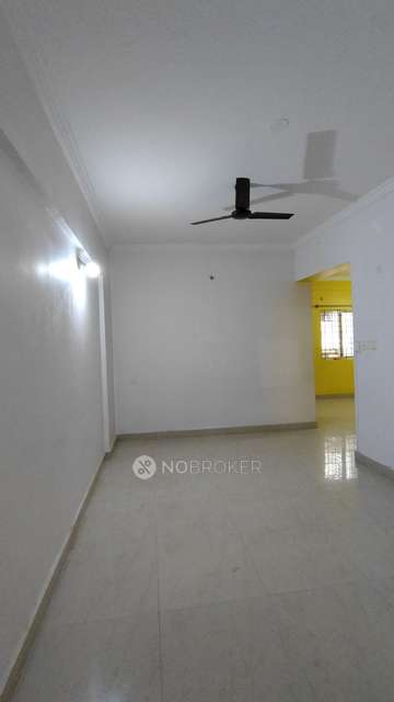 2 BHK Flat In Mahaveer Varna For Sale  In Kannamangala, 