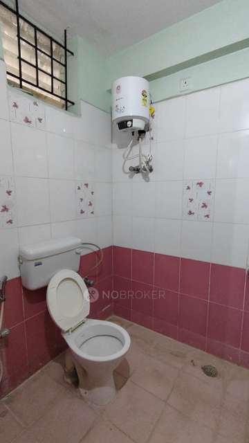 2 BHK Flat In Mahaveer Varna For Sale  In Kannamangala, 