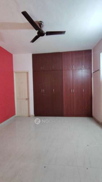 2 BHK Flat In Mahaveer Varna For Sale  In Kannamangala, 