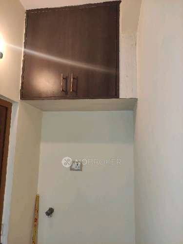 2 BHK Flat In Balaji Apartment For Sale  In Perumbakkam