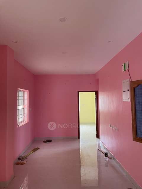 2 BHK Flat In Apartment For Sale  In Nanganallur