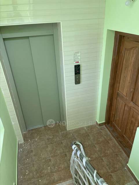 2 BHK Flat In Apartment For Sale  In Nanganallur