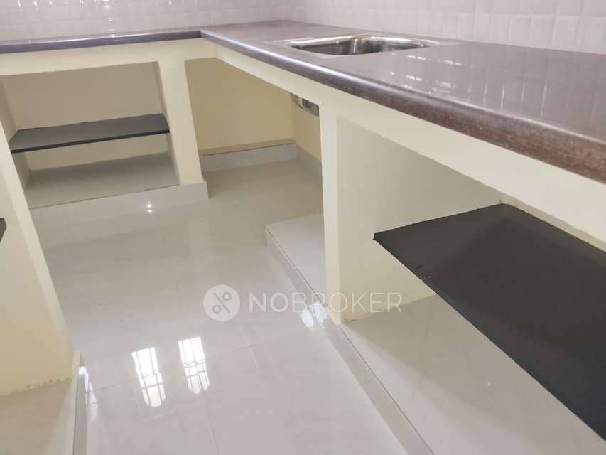 2 BHK Flat In Apartment For Sale  In Nanganallur