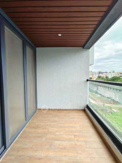 3 BHK Flat In Majestique Signature Towers For Sale  In Baner