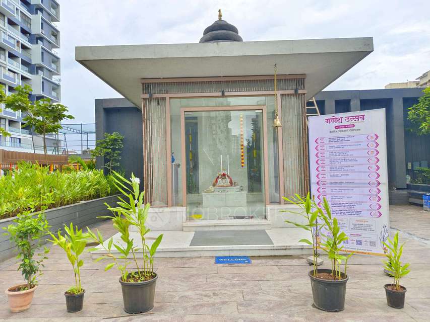 3 BHK Flat In Majestique Signature Towers For Sale  In Baner