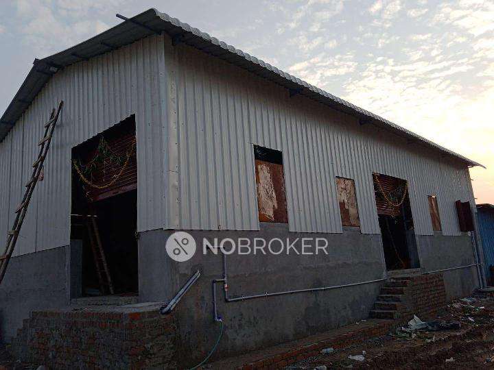Godown/Warehouse in Vadaperumbakkam, Chennai for sale 