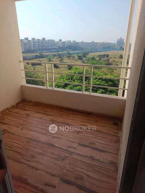 2 BHK Flat In Shree Nidhi For Sale  In Lohegaon