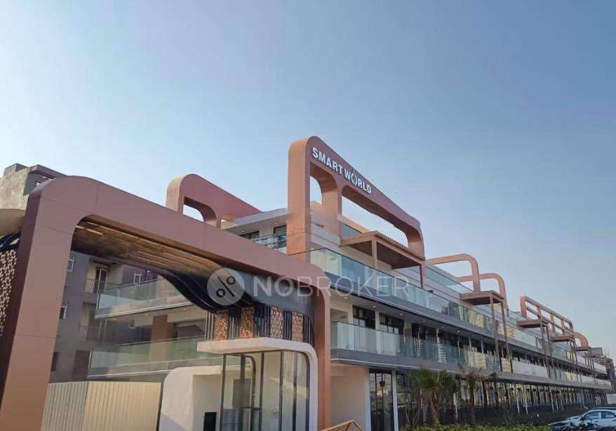 2 BHK Flat In Smart World Floors @ 61 For Sale  In Sector 61