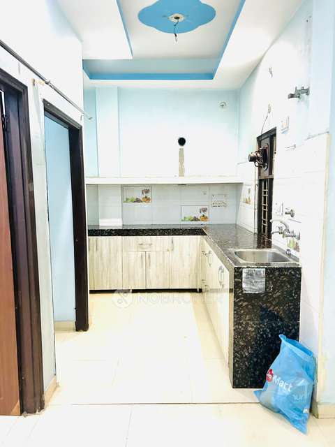 2 BHK Flat for Rent  In Palam Vihar