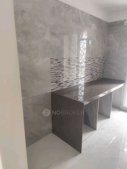 2 BHK Flat In Tharwani Vedant Palacia For Sale  In Vasant Valley 