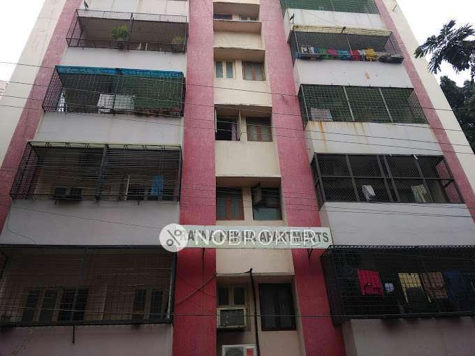 2 BHK Flat In Sri Laxmi Narsimha Apaetment Ashoknagar For Sale  In Geetanjali High School