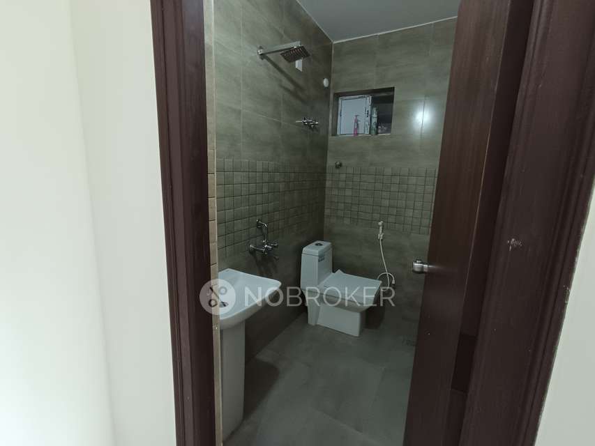 3 BHK Flat In Luxe Aura For Sale  In Upperpally