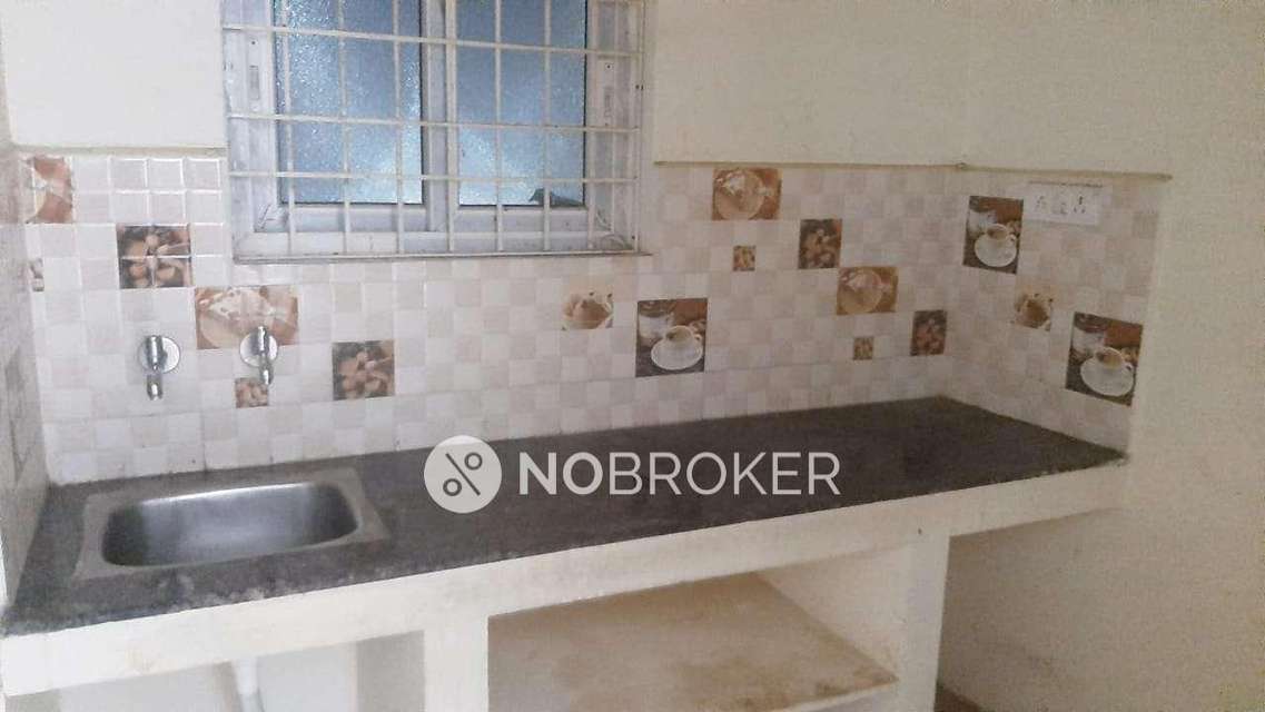 2 BHK Flat In Manisha Arya Apartment For Sale  In Hasthinapuram 