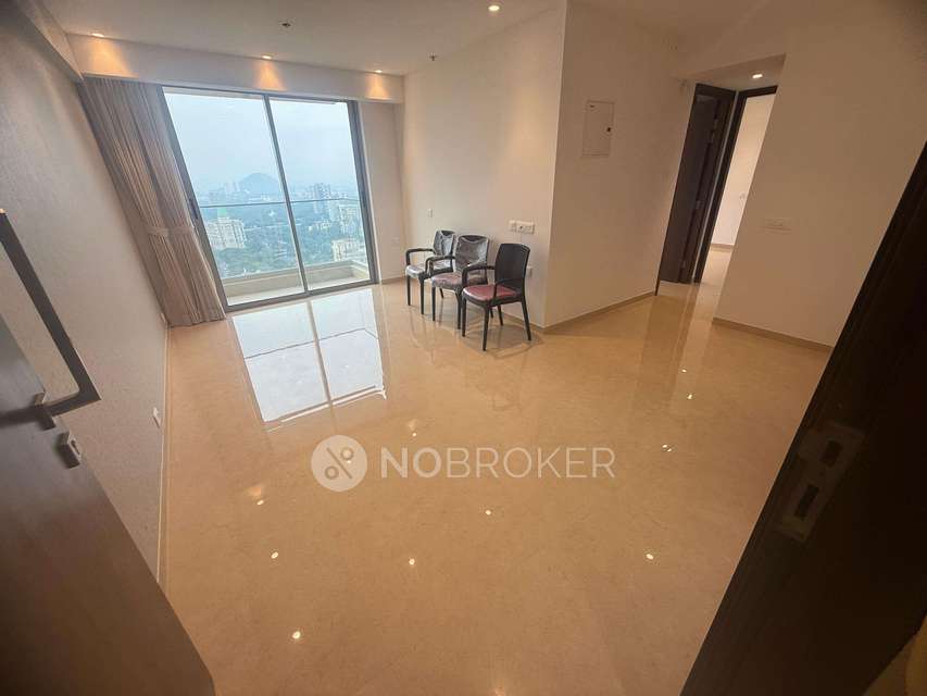 2 BHK Flat In Hiranandani Gardens Highland For Sale  In Powai