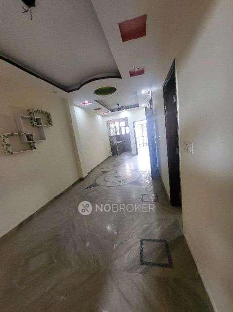 4+ BHK Flat In Standalone Building  For Sale  In Yamuna Vihar