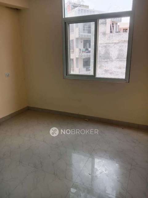2 BHK Flat In Apartment  For Sale  In Sector 62a