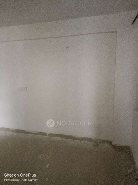 2 BHK Flat In Hcbs Sports Ville For Sale  In Sector 2 And 35