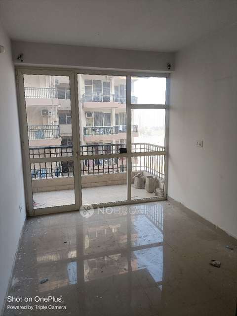 2 BHK Flat In Hcbs Sports Ville For Sale  In Sector 2 And 35