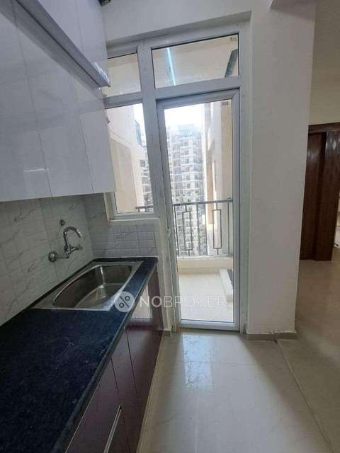 2 BHK Flat In Windsor Paradise 2 For Sale  In Raj Nagar Extension