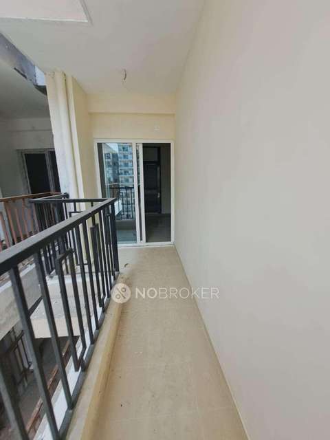 2 BHK Flat In Windsor Paradise 2 For Sale  In Raj Nagar Extension