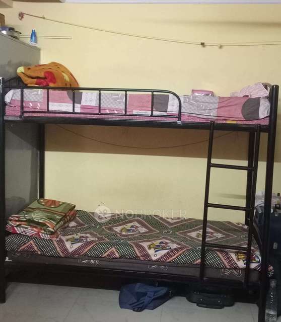 PG for Girls in Shukrawar Peth