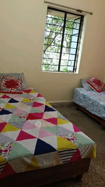 PG for Girls in Pratik Nagar