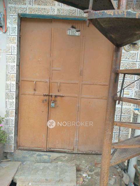 Shop in Tilangpur Kotla, Delhi for Rent 